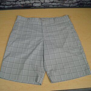 Nike Golf Performance Dri Fit Shorts Stretch Gray White Check Flat Front Mens 38